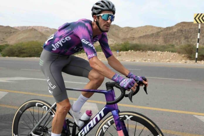 Chris Harper forfait pour la 1ère étape de l'UAE Tour 2025