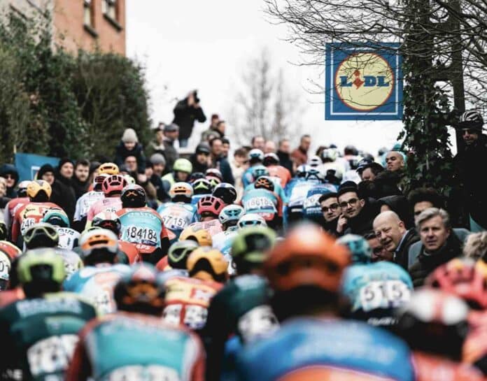 Omloop Het Nieuwsblad 2025 regardez en direct horaires chaines TV et comment ne rien manquer de la course