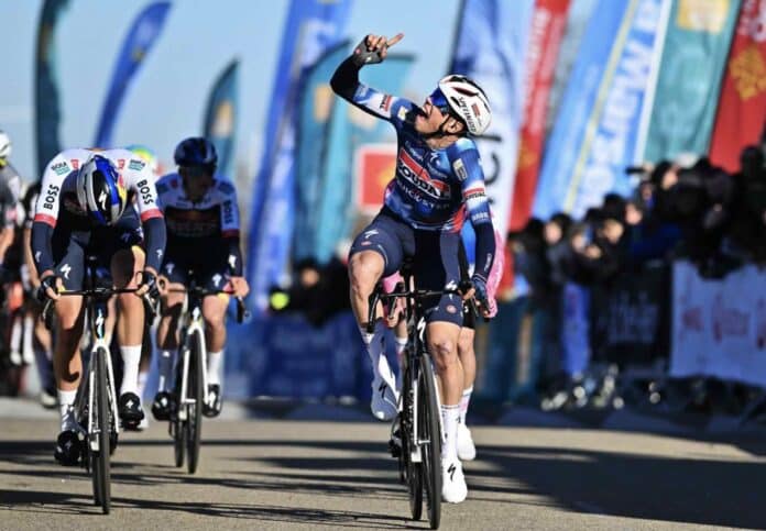 Paul Magnier remporte la 1ère étape de l'Etoile de Bessèges 2025 et s'empare du maillot de leader