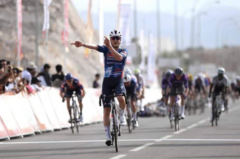 Tour d’Oman 2025 : Louis Vervaeke (Soudal Quick-Step) remporte l’étape 2 à Yitti Hills et prend la tête du classement général