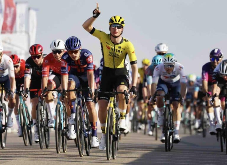 Tour d’Oman 2025 : Olav Kooij remporte la 1ère étape au sprint