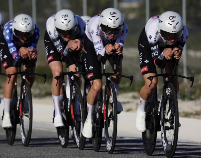 Tour de Valence 2025 UAE Team Emirates XRG sur le podium du contre la montre par équipes inaugural