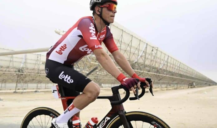 uae tour 2025 steffen de schuyteneer j'ai hate de sprinter à nouveau