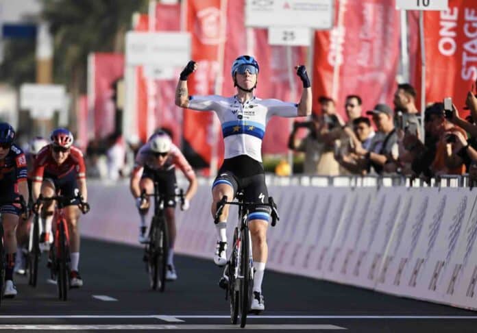 UAE Tour Women 2025 étape 1 Lorena Wiebes victorieuse et leader