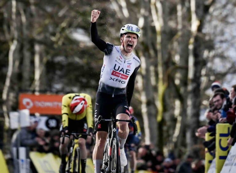 Paris-Nice 2025, étape 4 : Almeida devant Vingegaard à La Loge des Gardes