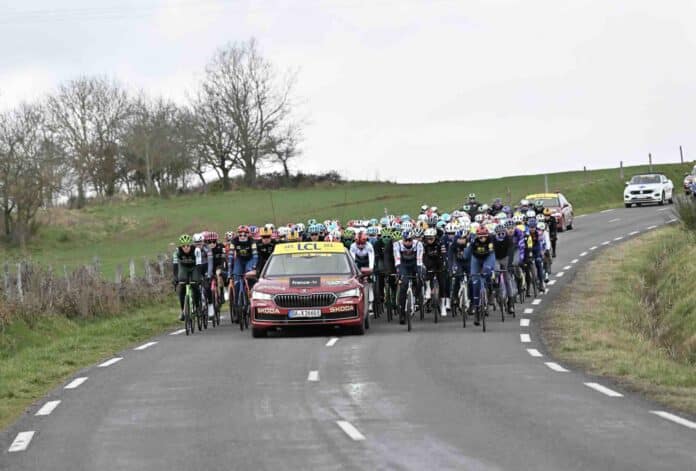 Paris Nice 2025 trois abandons de marque au départ de l'étape reine