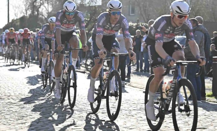 Strade Bianche 2025 Alpecin Deceuninck avec Gianni Vermeersch et Quinten Hermans mais sans Mathieu Van der Poel