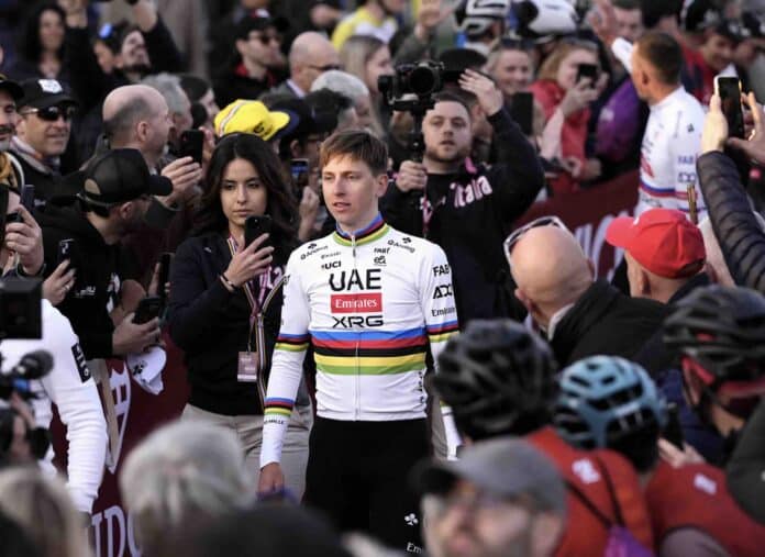 Strade Bianche 2025 Tadej Pogacar face à l'histoire
