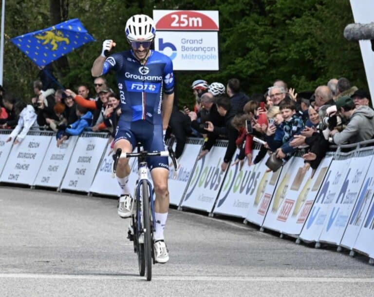 Guillaume Martin renoue avec la victoire sur la Classic Grand Besançon Doubs 2025