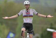 La Flèche Wallonne 2025 : Tadej Pogacar écrase la concurrence dans le Mur de Huy