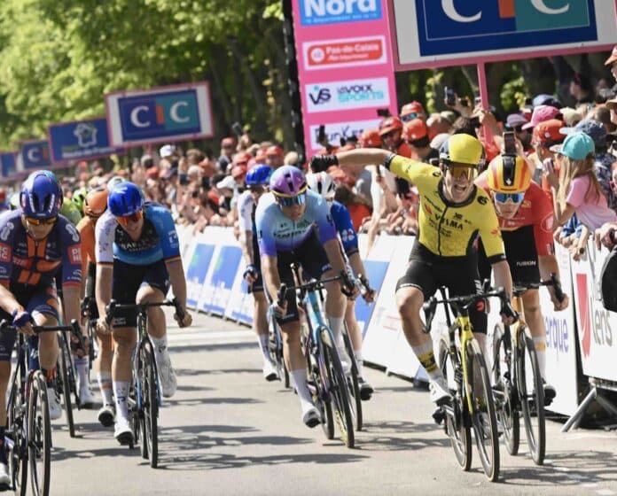 4 Jours de Dunkerque 2025 étape 1 Axel Zingle vainqueur au sprint à Amiens