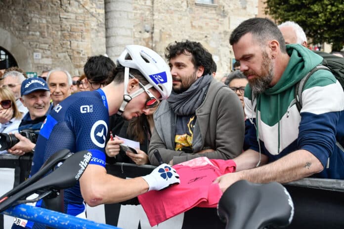 david-gaudu-prolonge-2-ans-au-sein-de-groupama-fdj