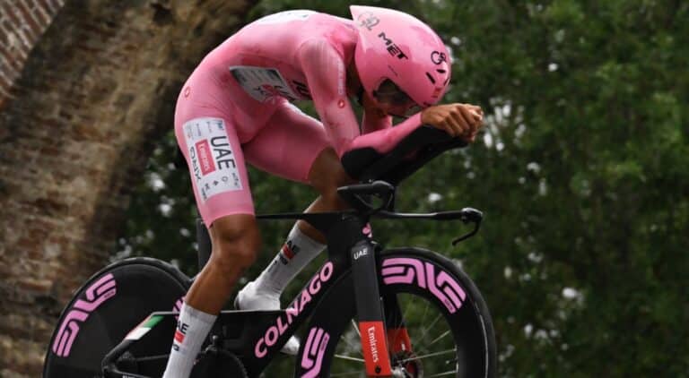 Giro 2025, étape 10 : Isaac Del Toro : « Je veux croire que je peux gagner le Giro. »
