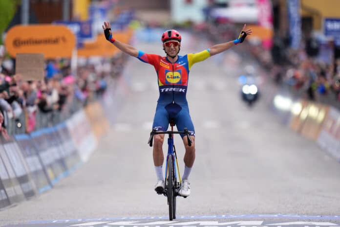 giro 2025 etape 15 Carlos Verona lemporte etape explosive Primoz Roglic perd gros