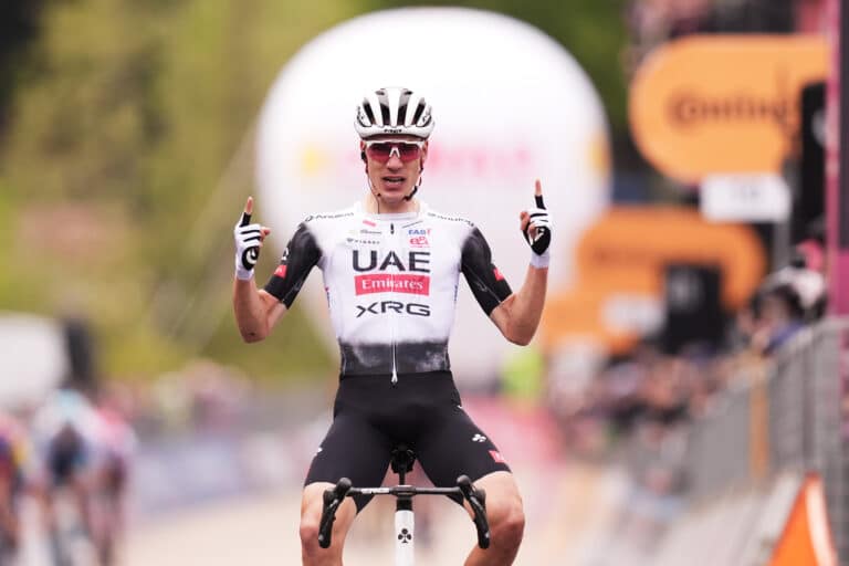 Giro 2025, étape 7 : Juan Ayuso s’impose à Tagliacozzo devant Del Toro, Roglic en rose