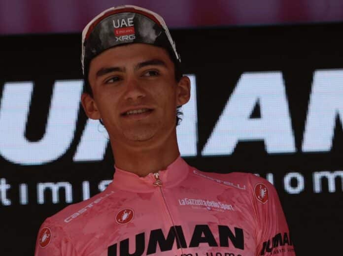 giro-2025-etape-9-isaac-del-toro-je-ne-pense-pas-etre-le-leader-maintenant