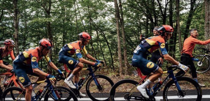 giulio-ciccone-contraint-a-labandon-apres-la-14e-etape-du-giro