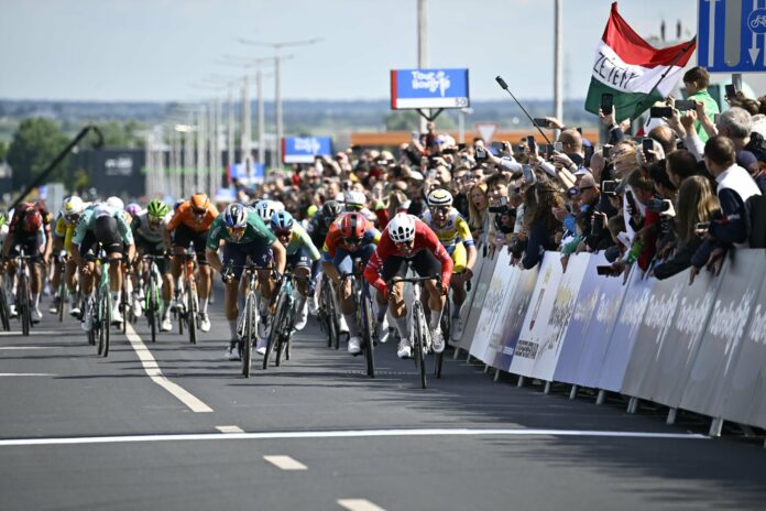 tour-de-hongrie-2025-etape-4-dylan-groenewegen-ouvre-son-compteur-cette-saison Tour de Hongrie 2025, étape 4 : Dylan Groenewegen ouvre son compteur cette saison