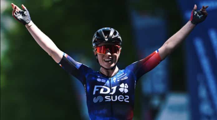 tour-du-pays-basque-feminin-2025-etape-3-demi-vollering-soffre-letape-et-le-general