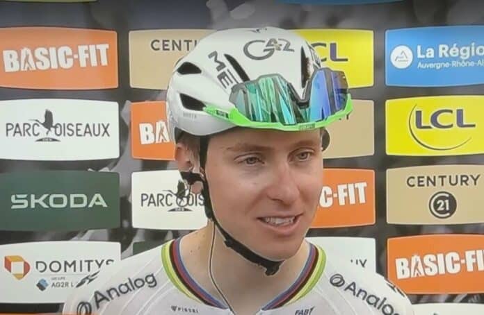 Critérium du Dauphiné 2025 : Tadej Pogacar : "Je pensais que Mathieu Van der Poel était le plus rapide du groupe"