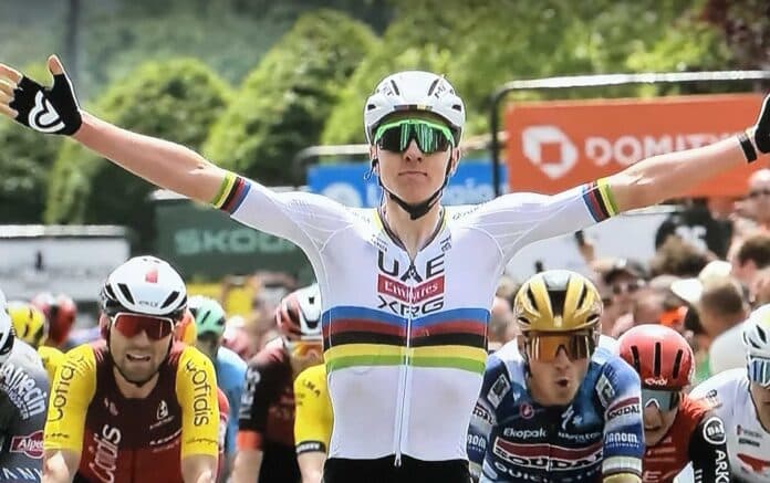 Critérium du Dauphiné 2025 : Tadej Pogacar vainqueur surprise de la 1ère étape