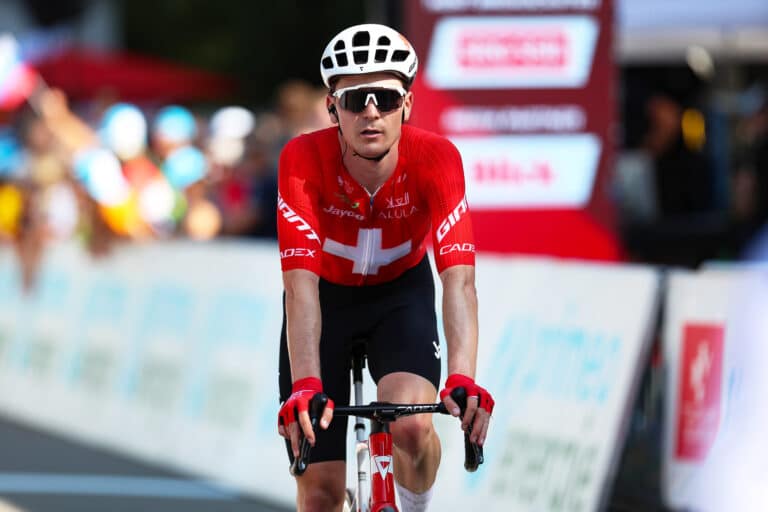 Mauro Schmid champion de Suisse de contre-la-montre