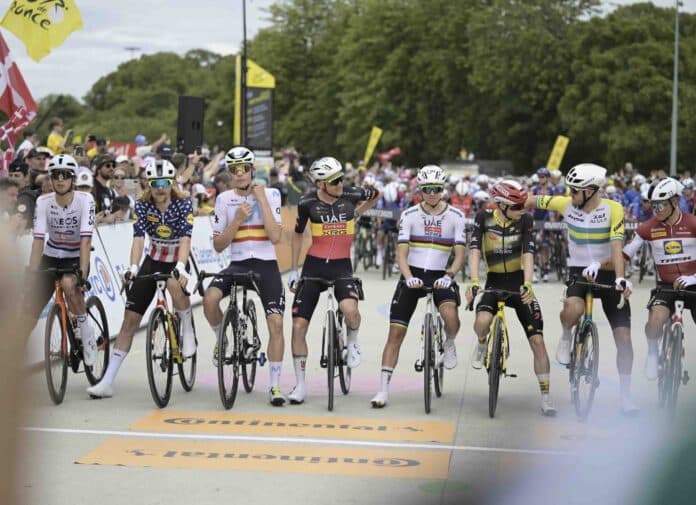 Direct le départ de la 1ère étape du Tour de France a été donné à Lille