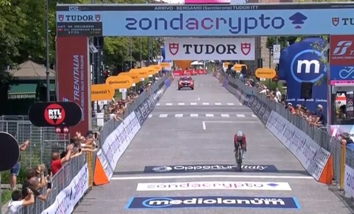 Giro Femmes 2025, étape 1 : Marlen Reusser remporte le chrono inaugural
