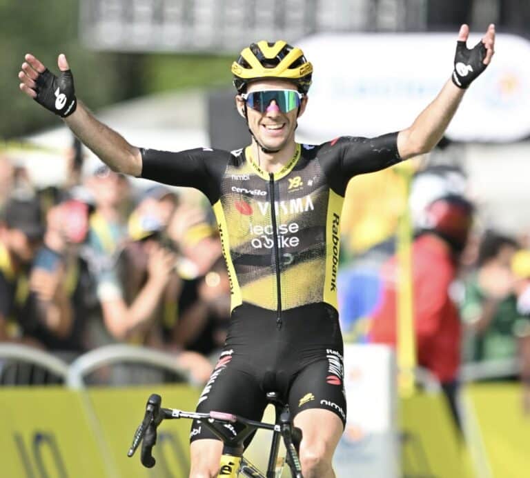 Tour de France 2025 : étape 10 : Simon Yates s’impose en solitaire devant Thymen Arensman