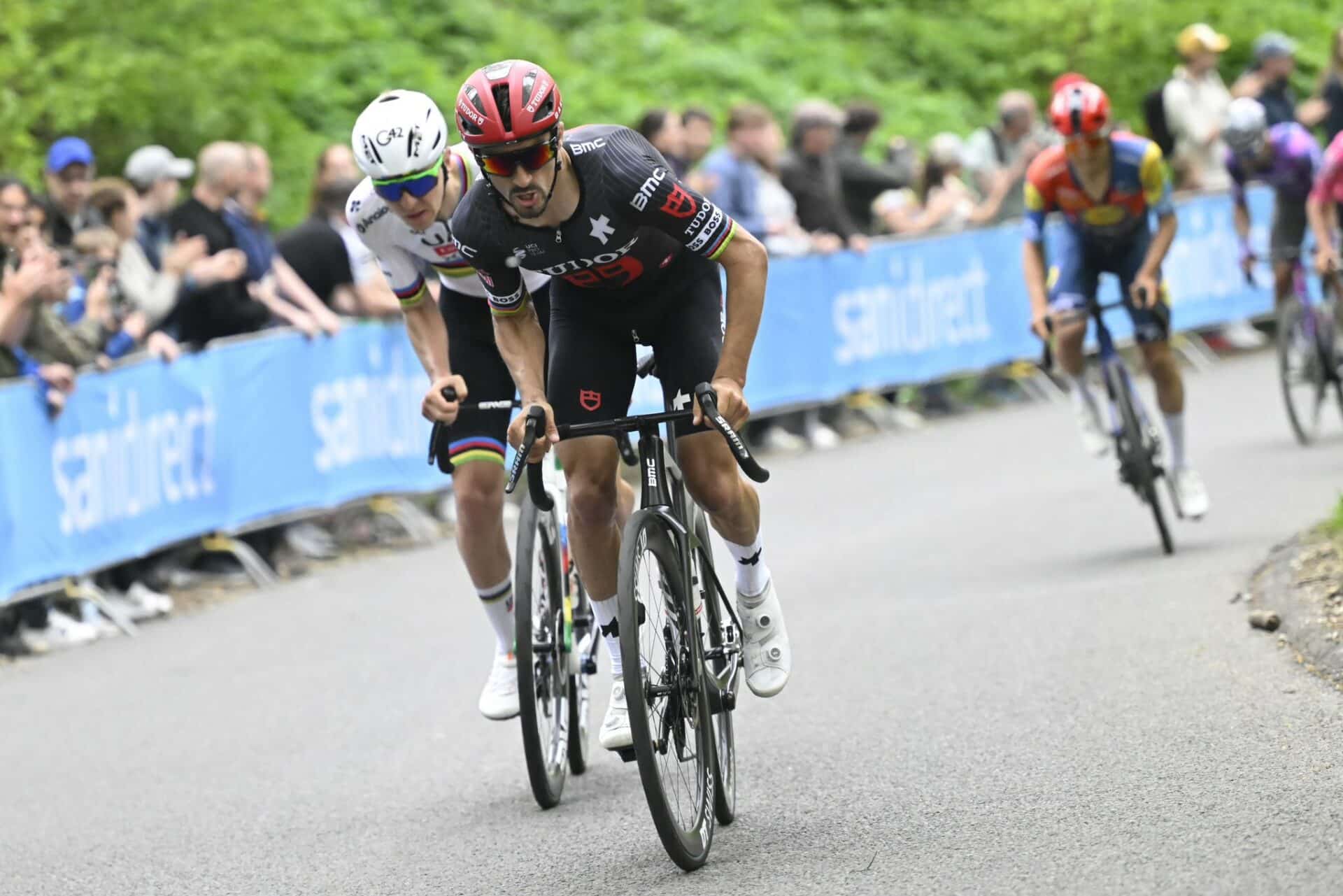 Cyclisme : Il est à part, Alaphilippe impressionné par Pogacar