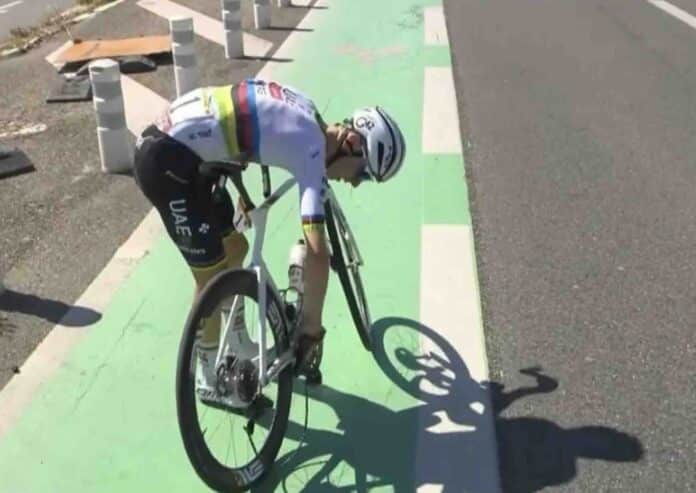 Vidéo Tour de France 2025 étape 11 Pogacar chute à 4km de l'arrivée mais sauve sa place au général