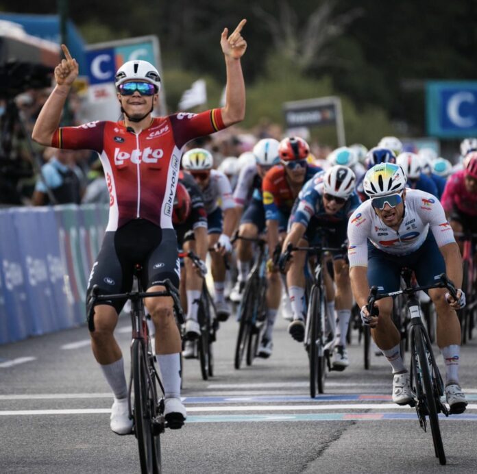 Bretagne Classic 2025 : Arnaud De Lie continue sur sa lancée