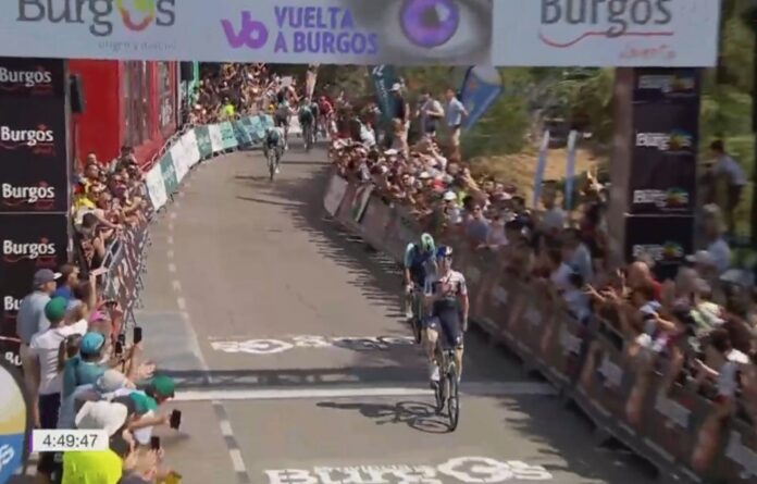 Tour de Burgos 2025 : étape 1 : Roger Adria domine Jordan Labrosse