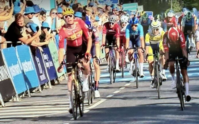 Tour du Danemark 2025 : Søren Wærenskjold s'impose au sprint