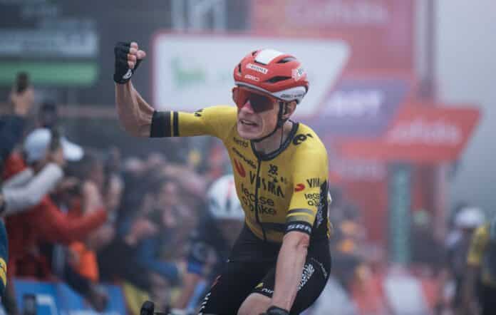 Vuelta 2025 : étape 2 : Jonas Vingegaard s'impose en puncheur et s'empare du maillot rouge