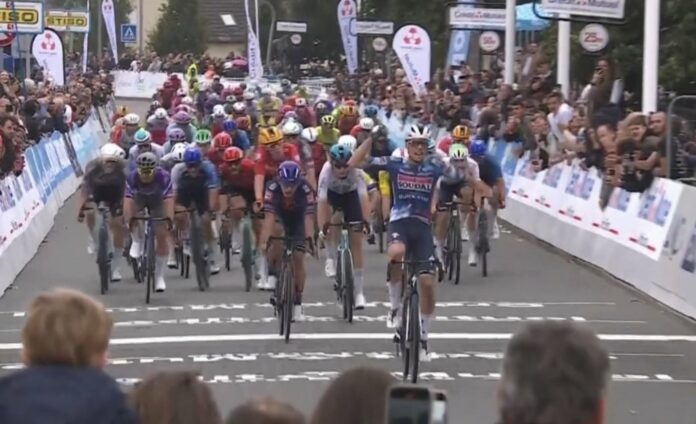 Grand Prix de Fourmies 2025 : Paul Magnier le plus fort au sprint