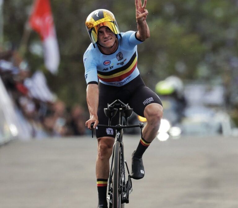 Remco Evenepoel Triple Champion du Monde de Contre la Montre
