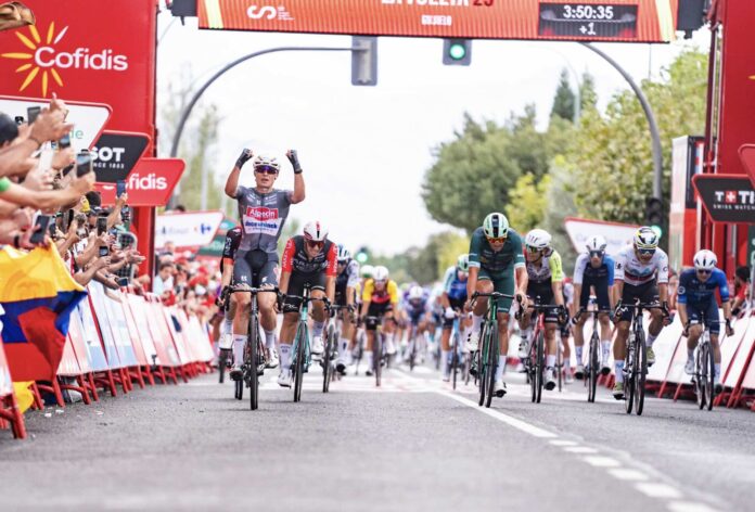Vuelta 2025 : étape 19 : Jasper Philipsen roi incontesté du sprint