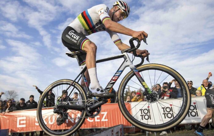Van der Poel à Namur, l'arme de domination massive est de retour