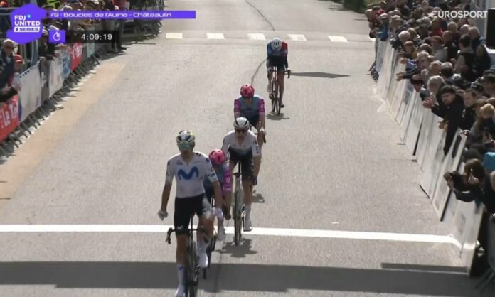 Boucles de l'Aulne 2026 Jon Barrenetxea s'offre un doublé historique au sprint