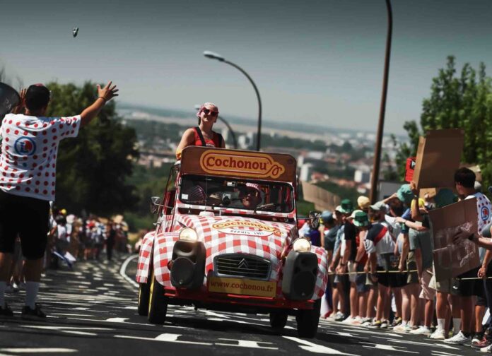 Tour de France 2026 à quelle heure passe la caravane pour la 1ère étape à Barcelone