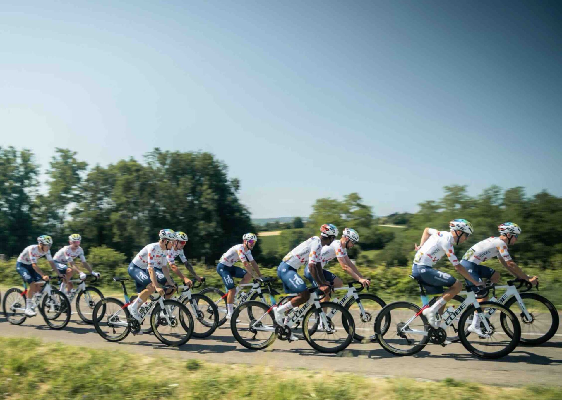 tour-de-france-2026-totalenergies-jegat-pour-le-g-n-ral-delbove-en
