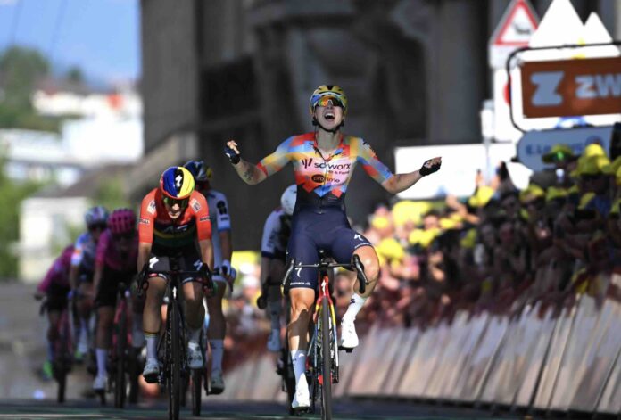 Tour de France Femmes 2026 étape 1 Lorena Wiebes intouchable à Lausanne premier maillot jaune