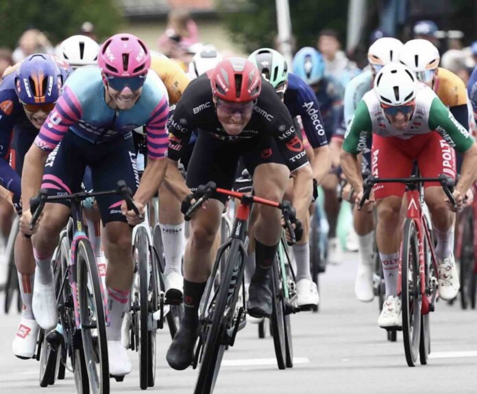GP Fourmies 2026 Arvid de Kleijn s'impose sous la pluie