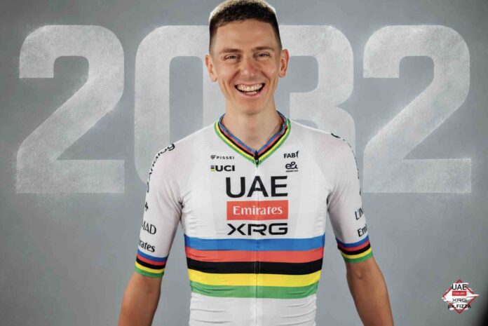 Tadej Pogacar prolonge avec UAE jusqu'en 2032 et met fin à sa saison 2026